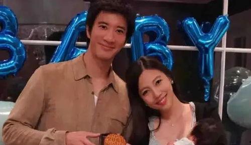 年度娱乐圈吃瓜大赛,盘点年度最热辣八卦风云